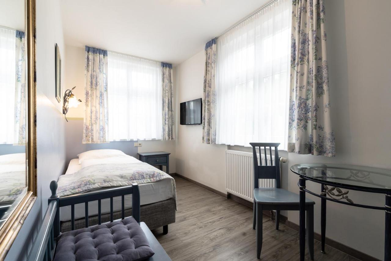 Hotel Gasthof Roessle Вайнгартен Экстерьер фото